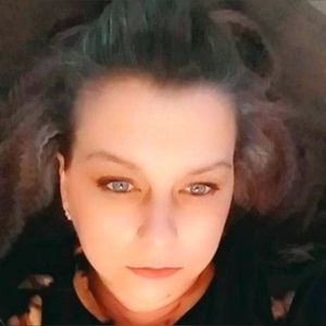 Meet your Posher, Jenn